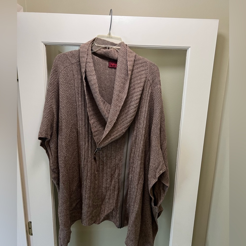 Left On Houston Sweaters | Women’s Poncho Sweater | Color: Brown/Tan | Size: M/L
